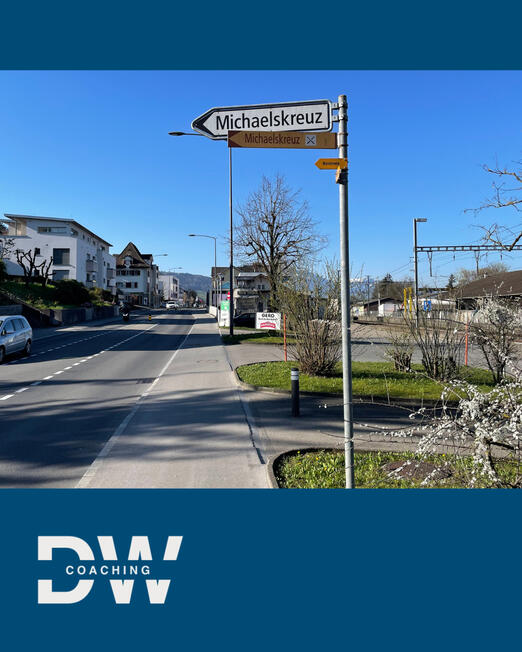 Wegweiser "Michaelskreuz"